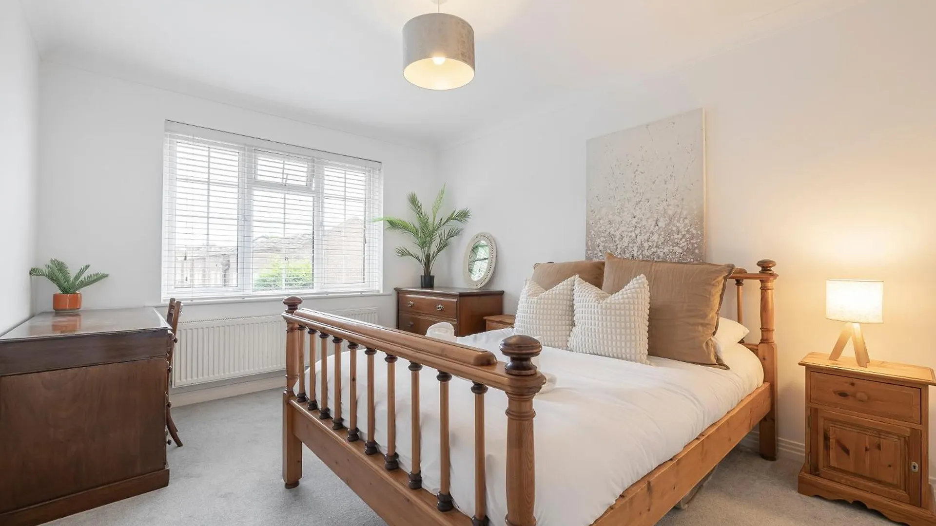 Quiet Mews House With Parking And Garden Close To Centre And Beach Brighton