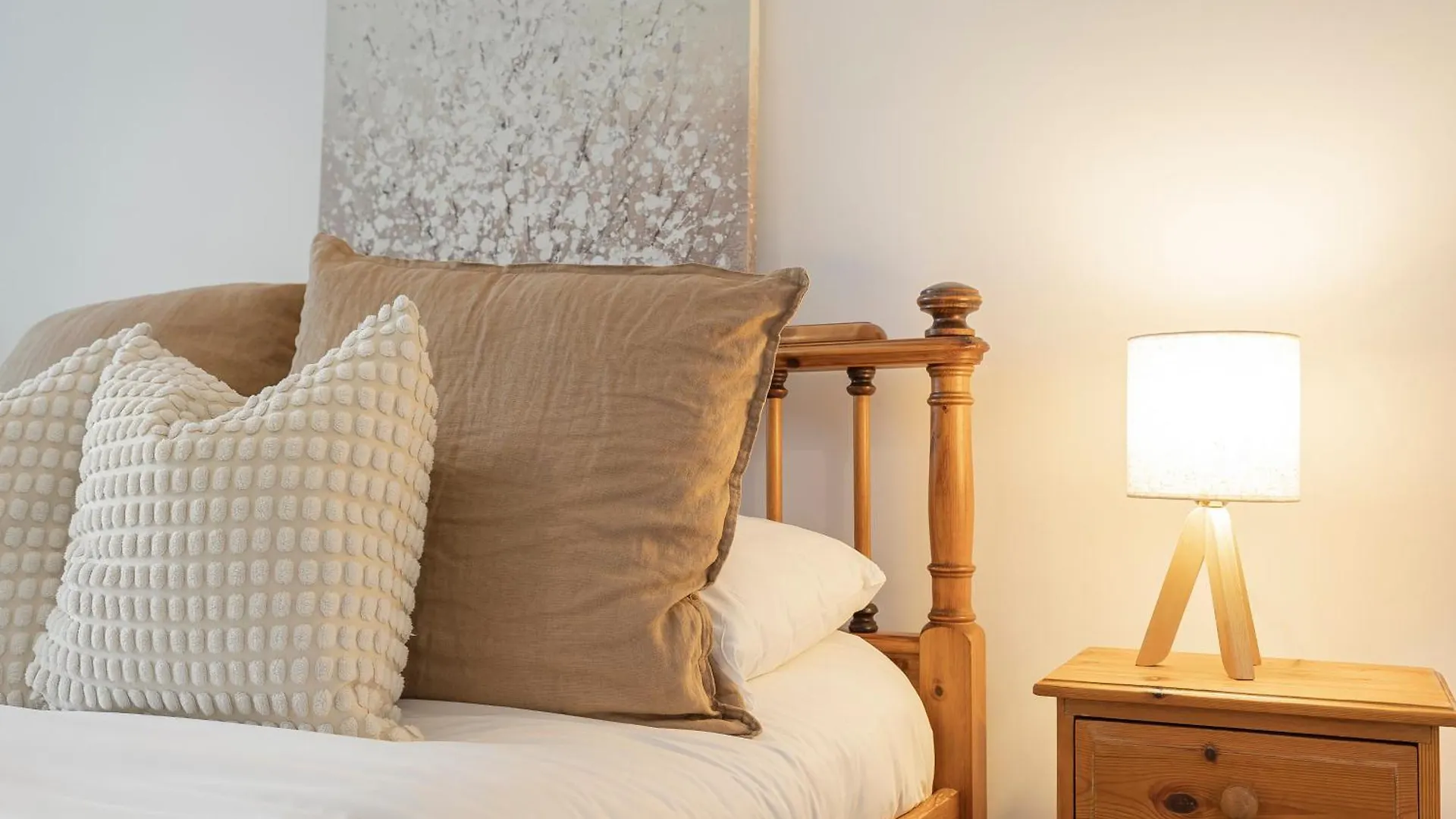 Quiet Mews House With Parking And Garden Close To Centre And Beach Brighton United Kingdom